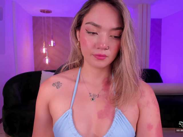 HaleyGreen live cam on BongaCams