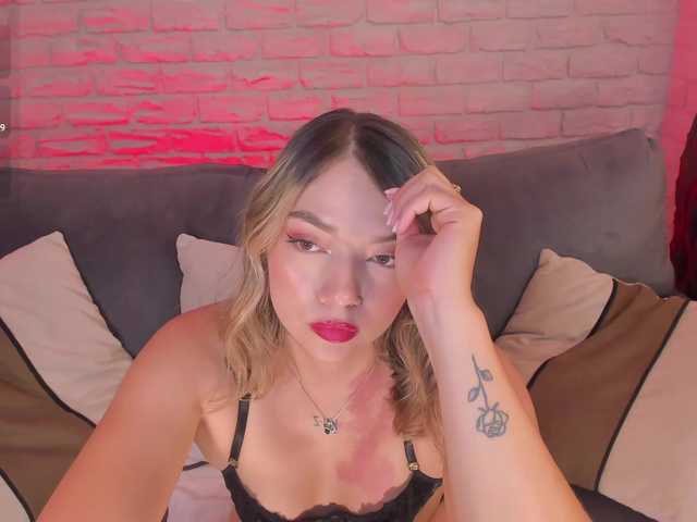 HaleyGreen live cam on BongaCams