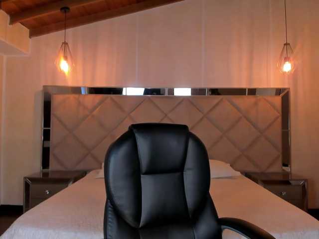 HaleyGreen live cam on BongaCams