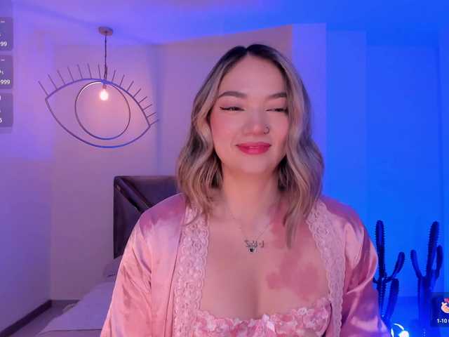 HaleyGreen live cam on BongaCams