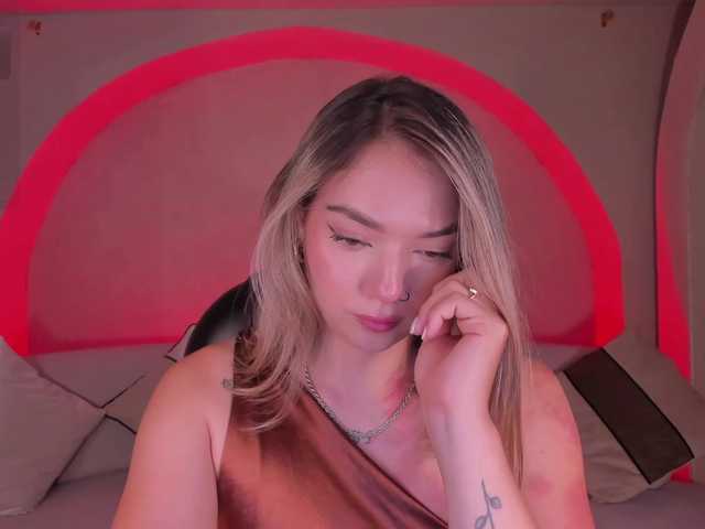 HaleyGreen live cam on BongaCams