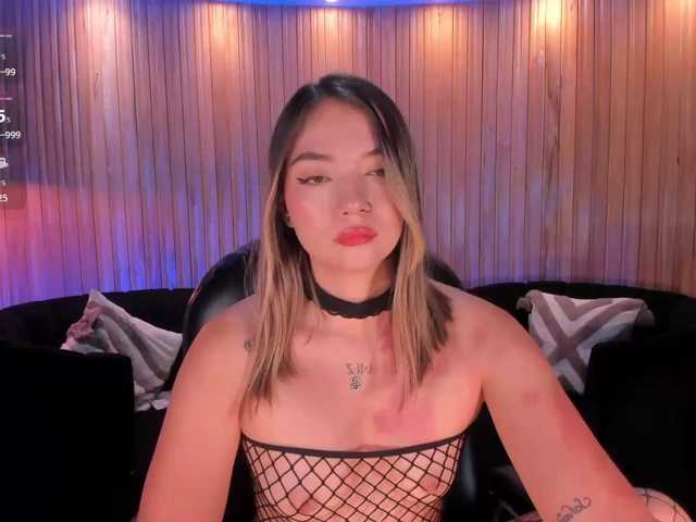 HaleyGreen live cam on BongaCams