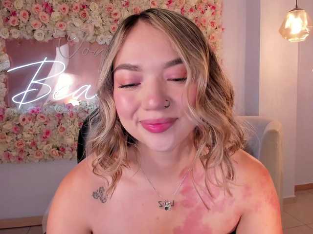 HaleyGreen's BongaCams show and profile