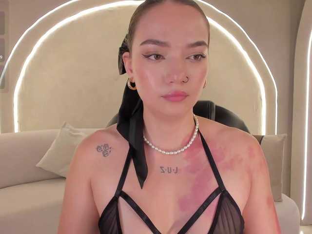 HaleyGreen live cam on BongaCams