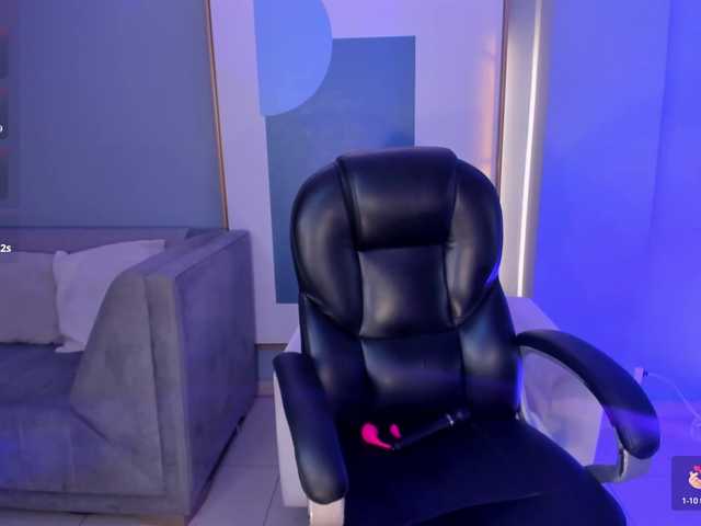 HaleyGreen live cam on BongaCams