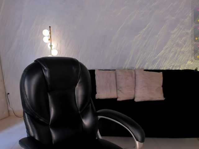 HaleyGreen live cam on BongaCams