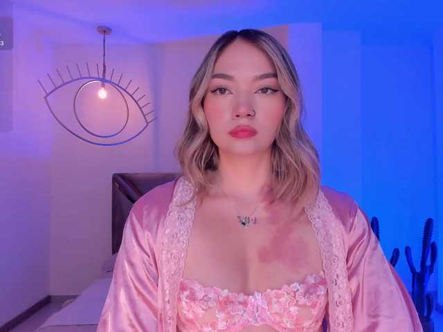 HaleyGreen live cam on BongaCams