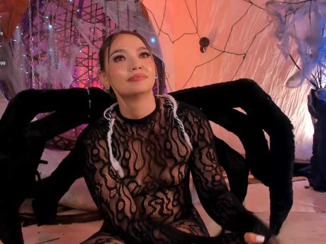 HaleyGreen live cam on BongaCams