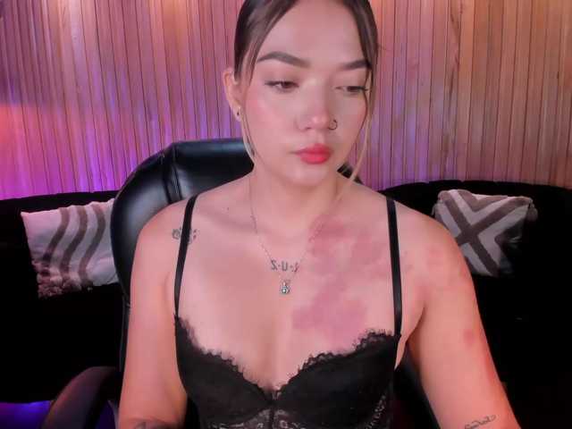 HaleyGreen live cam on BongaCams