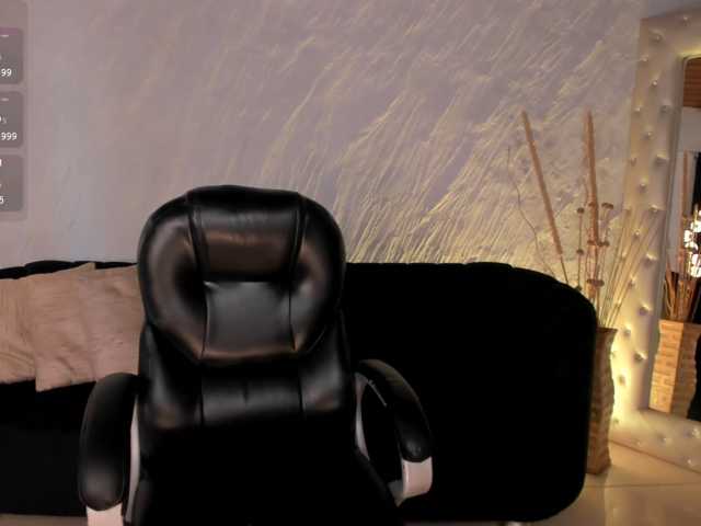 HaleyGreen live cam on BongaCams