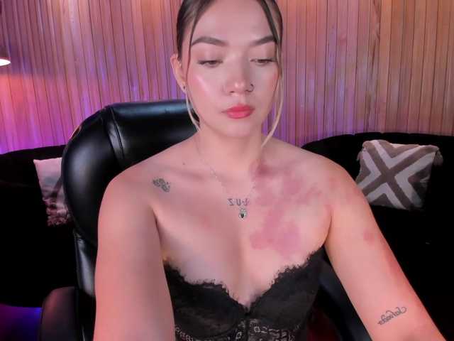 HaleyGreen live cam on BongaCams