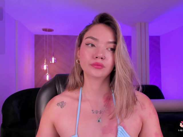 HaleyGreen live cam on BongaCams