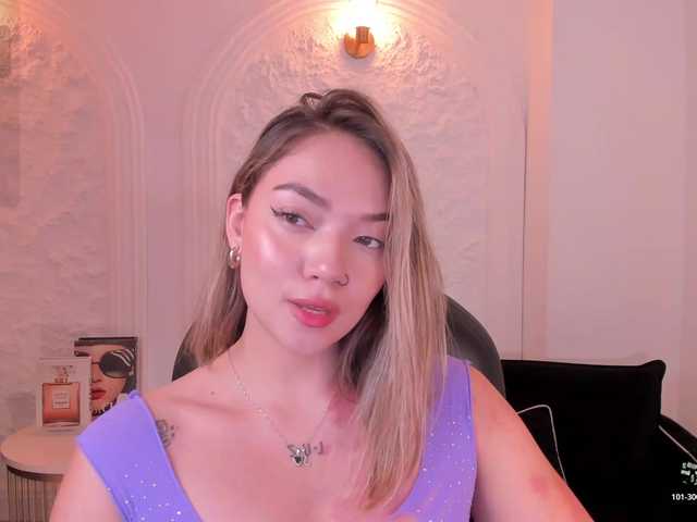 HaleyGreen live cam on BongaCams