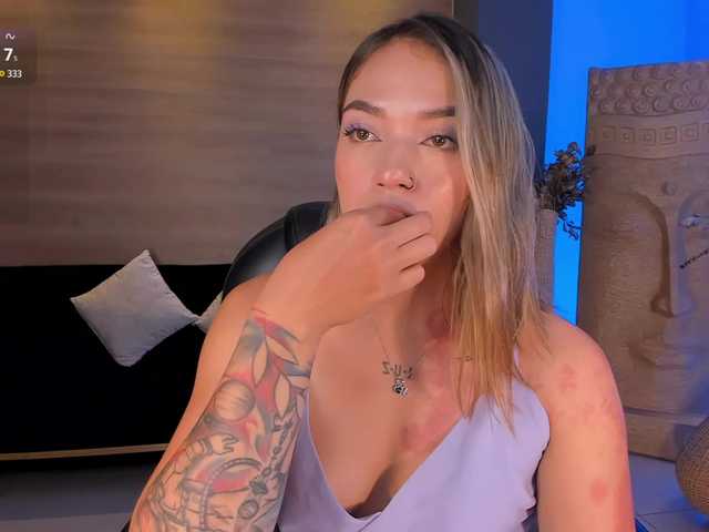 HaleyGreen live cam on BongaCams