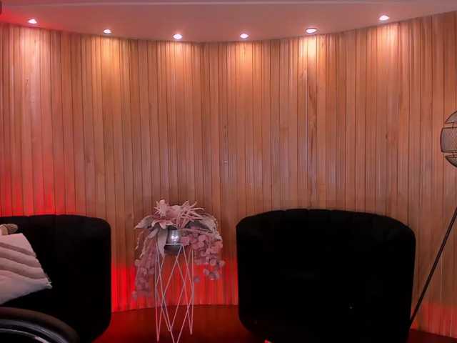 HaleyGreen live cam on BongaCams