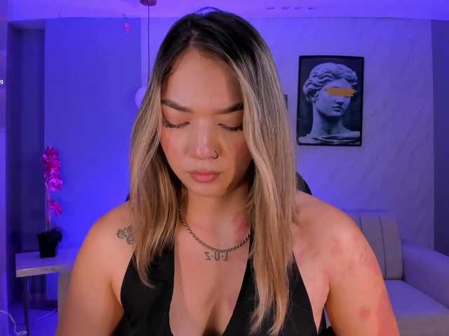 HaleyGreen live cam on BongaCams