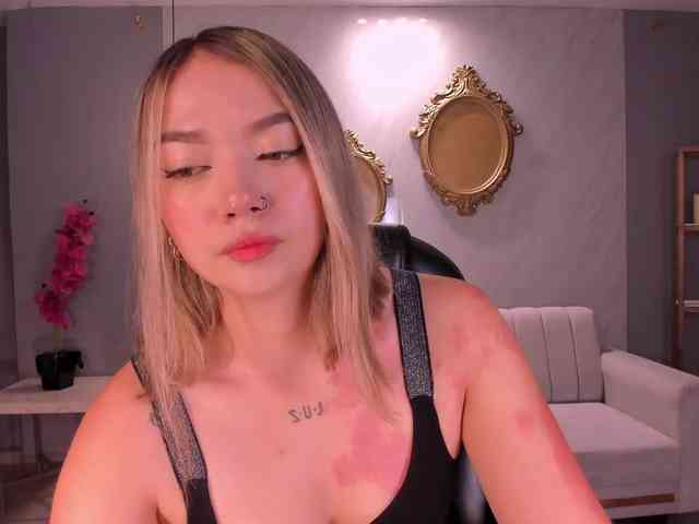 HaleyGreen webcam