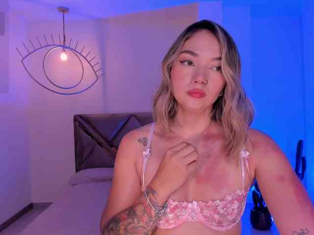 HaleyGreen webcam