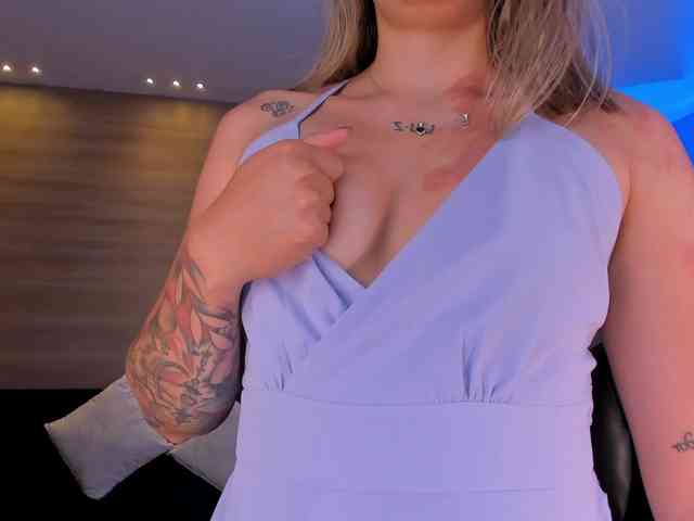 HaleyGreen webcam