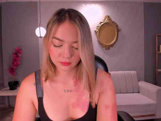 HaleyGreen webcam