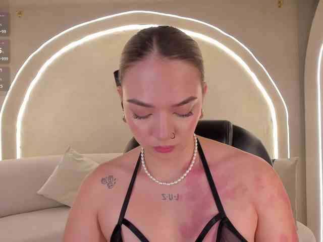 HaleyGreen webcam