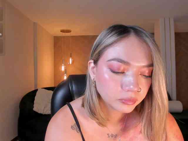 HaleyGreen webcam