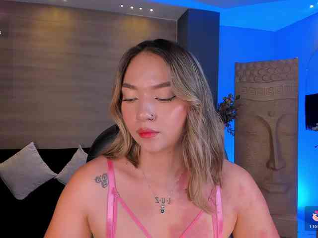 HaleyGreen Live Webcam on BongaCams