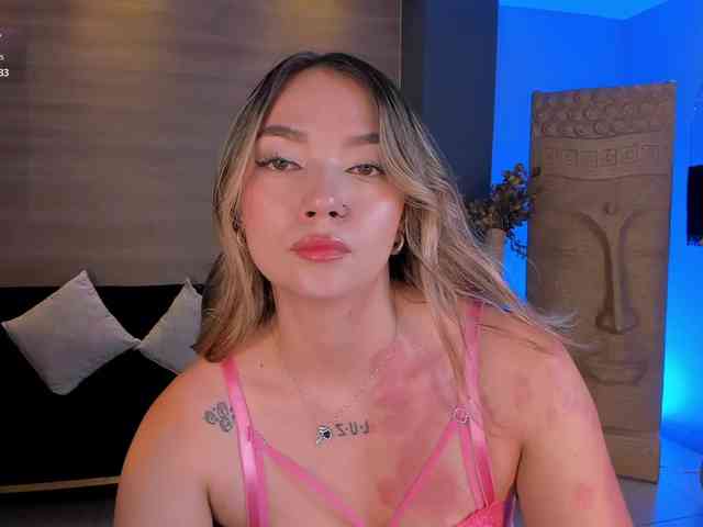 HaleyGreen webcam