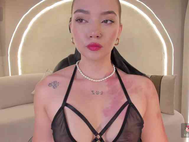 HaleyGreen webcam