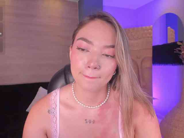 HaleyGreen webcam