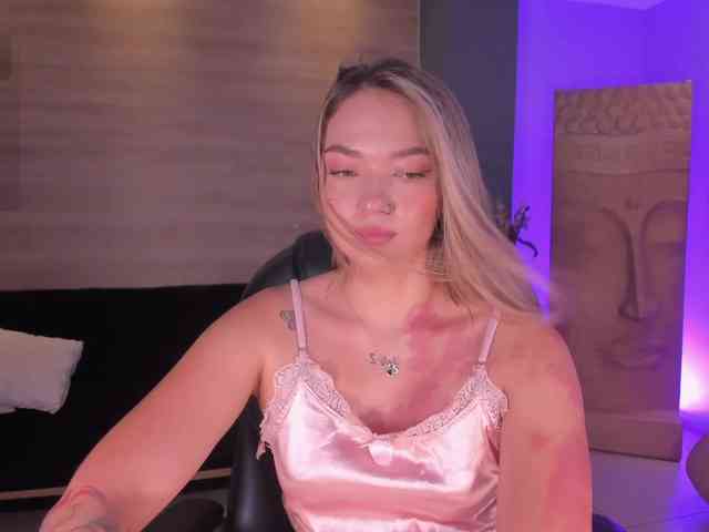 HaleyGreen webcam