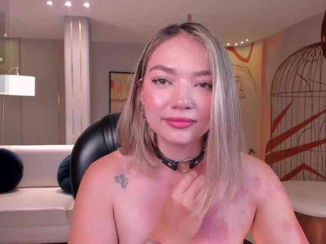 HaleyGreen webcam