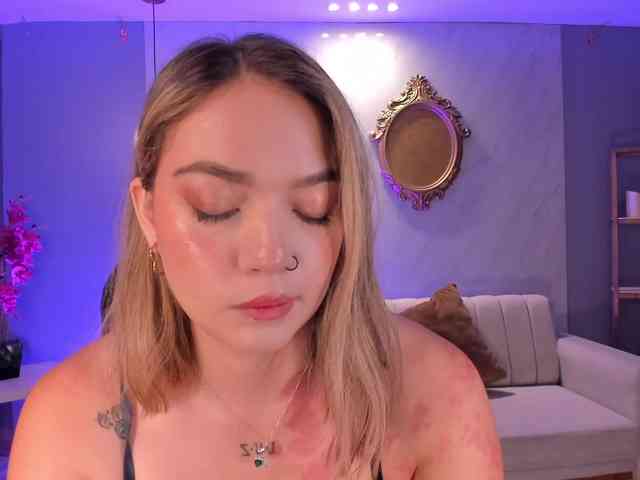 HaleyGreen webcam