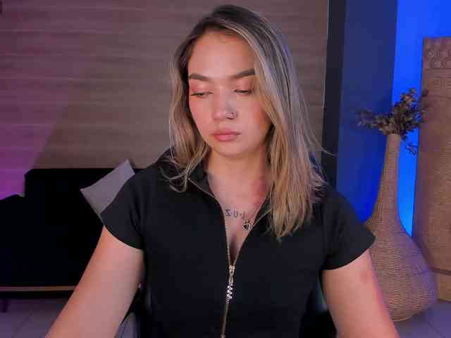 HaleyGreen webcam