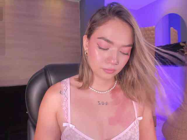HaleyGreen webcam
