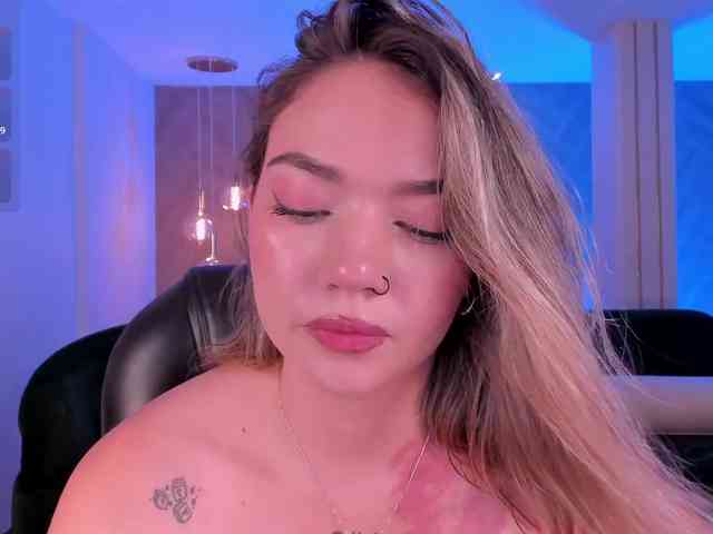 HaleyGreen webcam