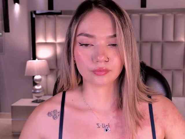 HaleyGreen webcam