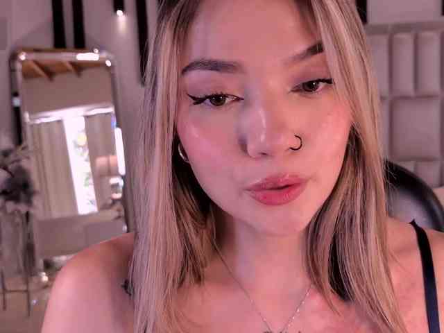 HaleyGreen webcam