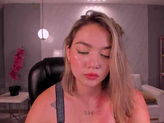 HaleyGreen webcam