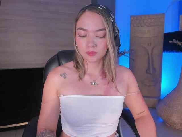 HaleyGreen webcam