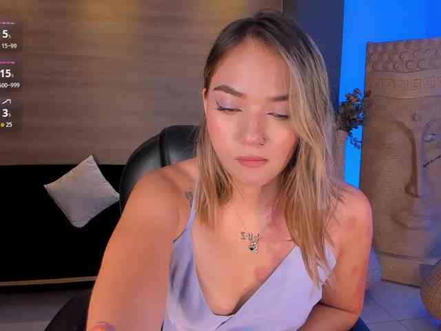 HaleyGreen webcam
