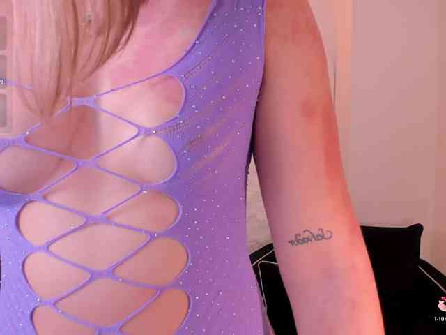 HaleyGreen webcam