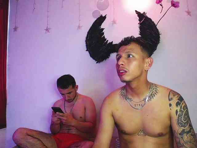 Noha-and-Iam Live Webcam on BongaCams