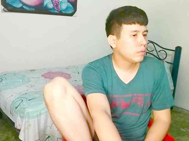 danniel-wolf Sex Cam Show