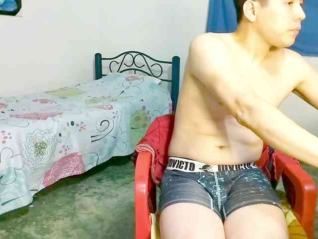 danniel-wolf Sex Cam Show