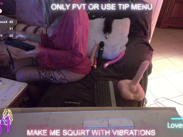 DENERYS live cam on BongaCams
