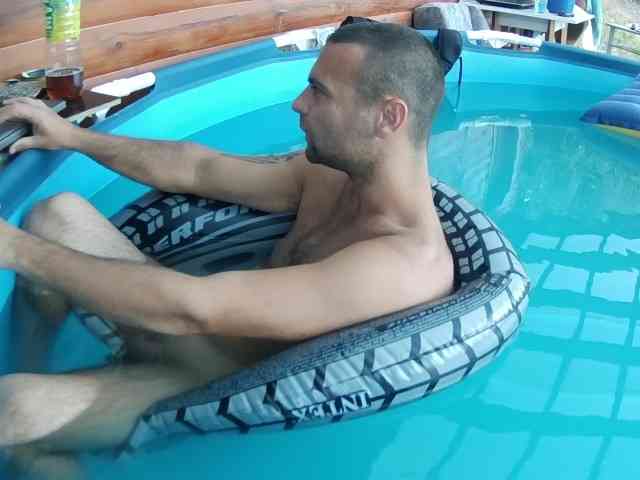 baszogepek webcam