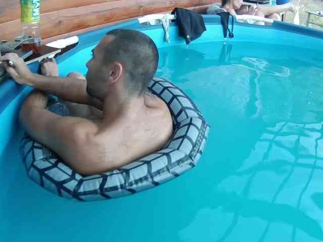 baszogepek webcam