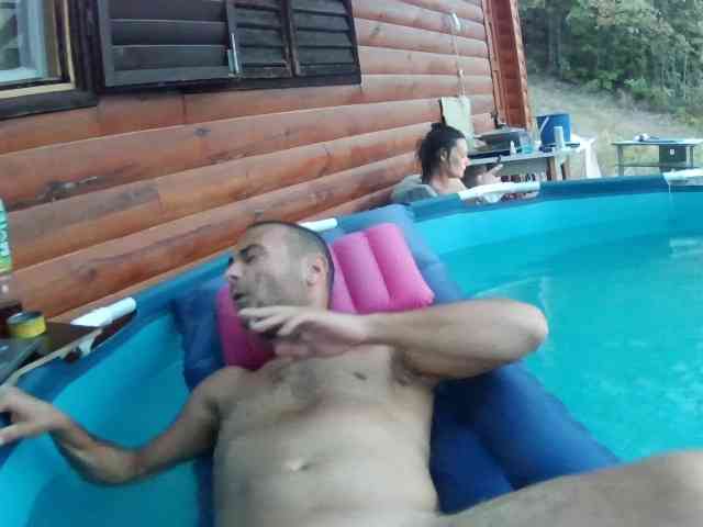 baszogepek webcam