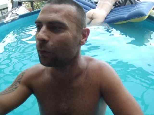 baszogepek webcam